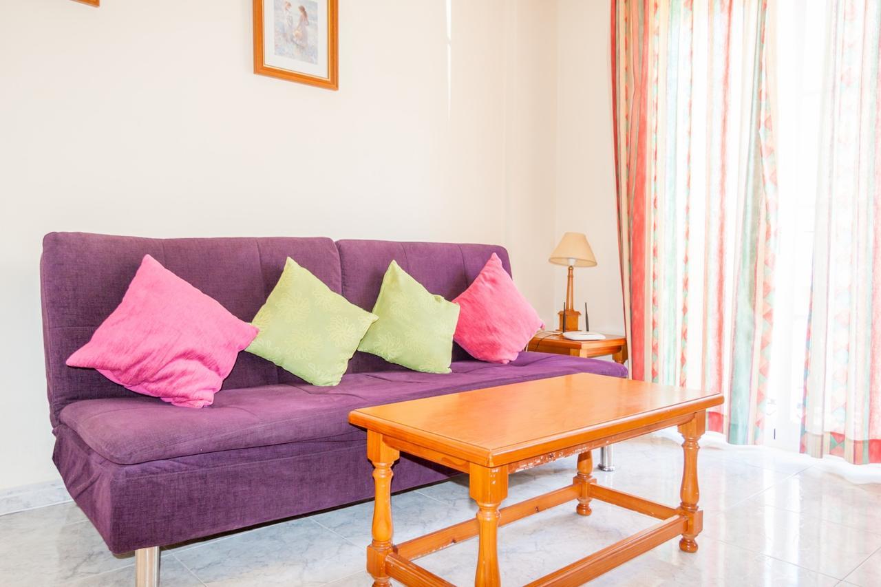 Apartamentos Nerja Medina Canovas Exterior foto